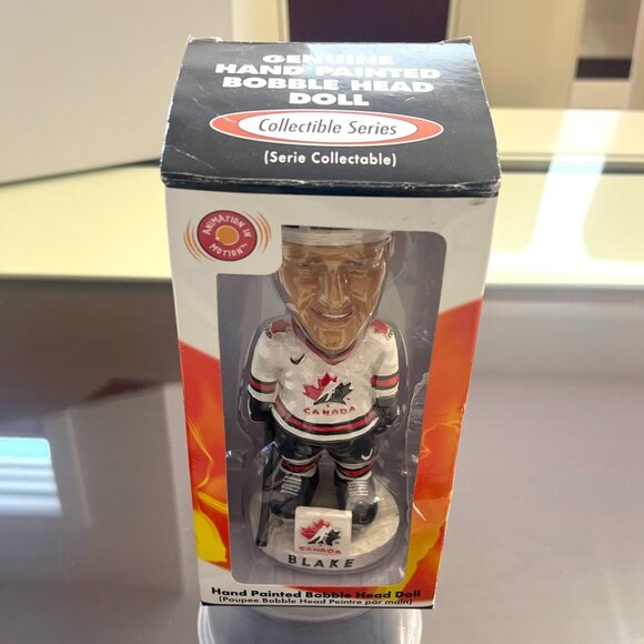 Rob Blake Hand Painted Bobblehead by Animation In Motion Collectible Series! - Picture 3 of 6